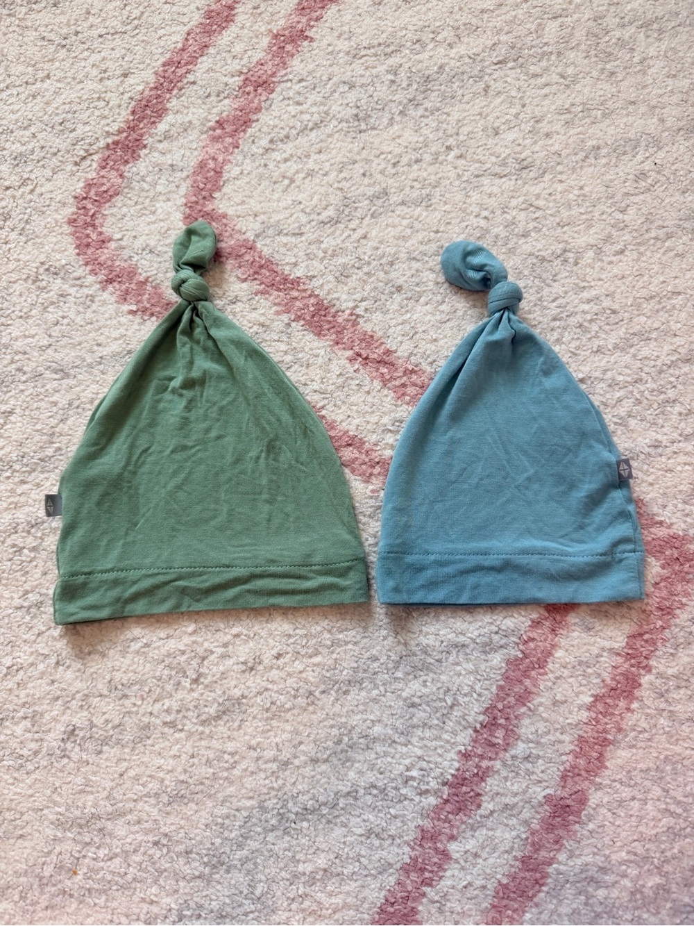 Kyte Baby Bamboo Knot Cap Hat Lot Blue 0-3M Green 3-6M Soft Newborn Beanie